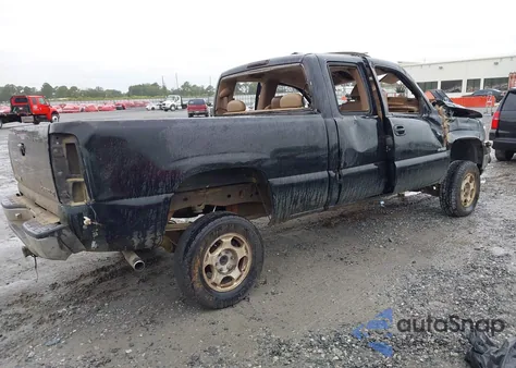 2000 Chevrolet Silverado 1500 Lt z USA, uszkodzony, nr VIN 1GCEK19T3YE208052